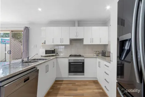 Property photo of 5 Central Boulevard Munno Para West SA 5115