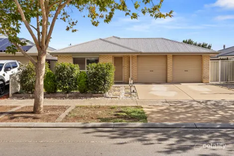 Property photo of 5 Central Boulevard Munno Para West SA 5115