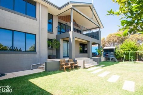 Property photo of 54 Paramatta Road Doubleview WA 6018