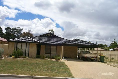 18 Brown Cres, Seville Grove, WA 6112