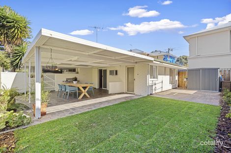 Property photo of 97 Marine Terrace Sorrento WA 6020