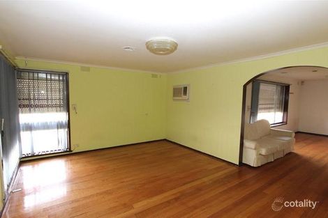 Property photo of 45 Larisa Road St Albans VIC 3021