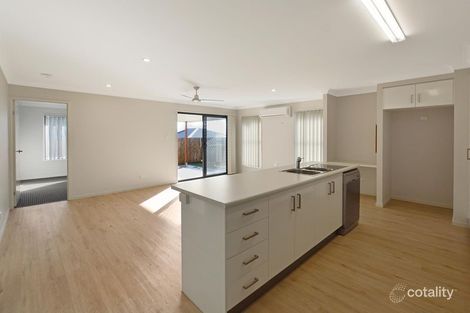 Property photo of 35 Woodline Drive Spring Mountain QLD 4300