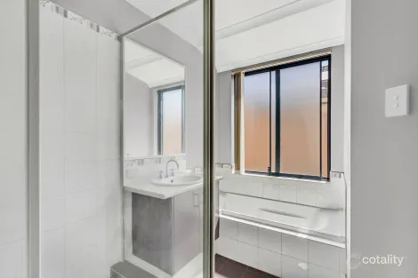 Property photo of 5 Pyrite Way Dalyellup WA 6230