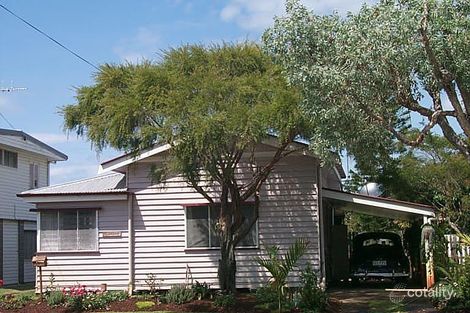 39 Ocean St, Torquay, QLD 4655