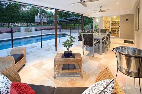 Property photo of 11 Meta Place Fig Tree Pocket QLD 4069