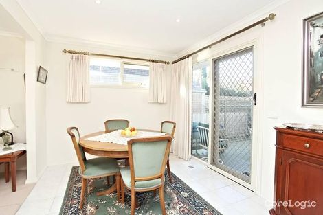 Property photo of 2/43 Windsor Avenue Mount Waverley VIC 3149