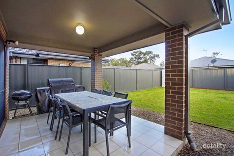 Property photo of 20 Stringybark Street Ropes Crossing NSW 2760