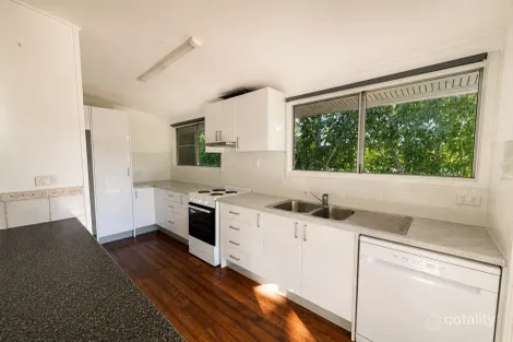 Property photo of 18 Allunga Drive Glen Eden QLD 4680