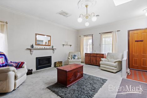 Property photo of 40 William Wright Wynd Hoppers Crossing VIC 3029