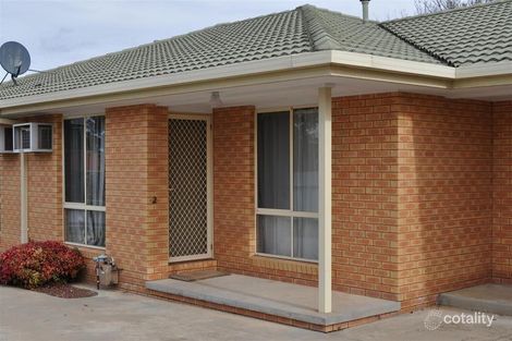 Property photo of 2/5 Amalfi Drive Lavington NSW 2641