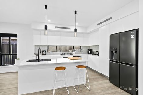 50 Upland Ch, Albion Park, NSW 2527