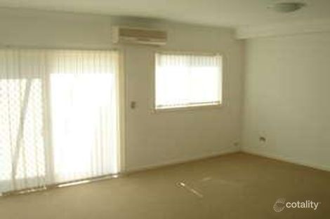 Property photo of 45/17 Poplar Crescent Bradbury NSW 2560