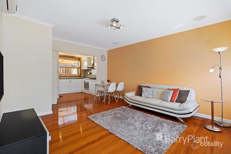 Property photo of 23 Chaprowe Court Cheltenham VIC 3192