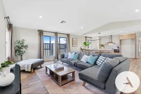 Property photo of 100 Sculthorpe Avenue Whitlam ACT 2611