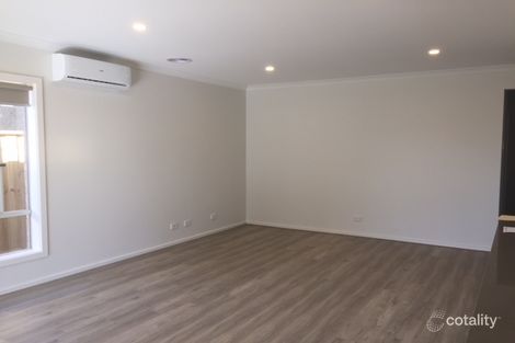 Property photo of 20 Creston Street Point Cook VIC 3030