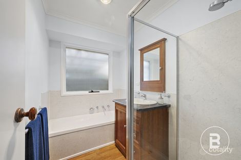 Property photo of 6 Kara Court Sebastopol VIC 3356