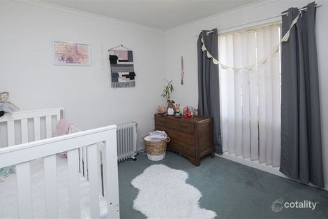 Property photo of 2/160 North Road Langwarrin VIC 3910