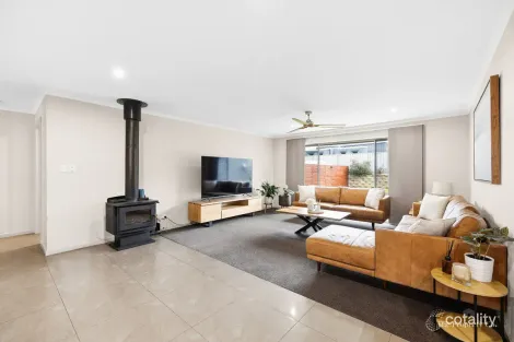 5 Birkdale Ct, Worrolong, SA 5291