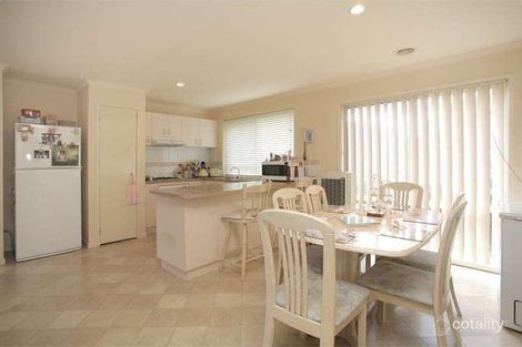 Property photo of 5 Gumtree Grove Hampton Park VIC 3976