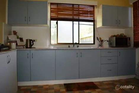 Property photo of 7 Thistle Street Blackall QLD 4472