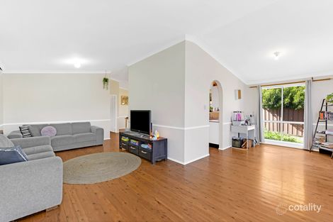 Property photo of 11 Francisco Crescent Rosemeadow NSW 2560
