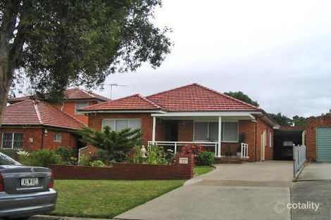 32 Kingsway, Kingsgrove, NSW 2208