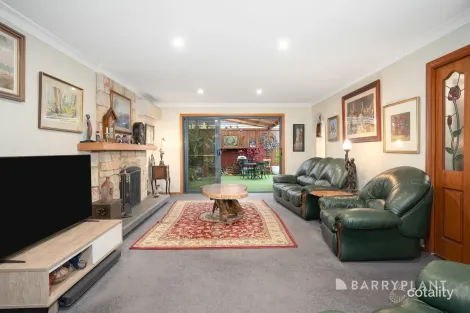Property photo of 17 Glastonbury Drive Highton VIC 3216