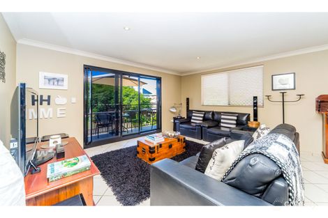 Property photo of 5/4 Milton Avenue Paradise Point QLD 4216