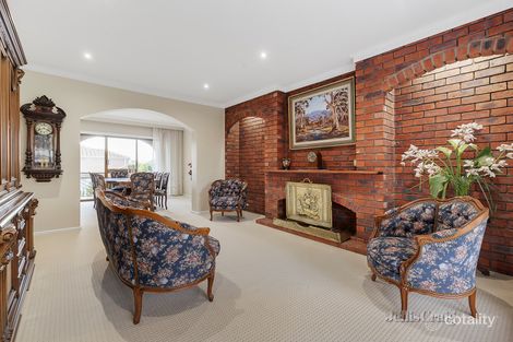 Property photo of 8 Katandra Place Doncaster East VIC 3109