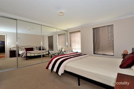Property photo of 17 Barossa Approach Rockingham WA 6168