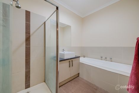 Property photo of 61 Diamond Parade Skye VIC 3977