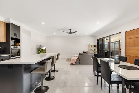 11 O'Neill Cct, Kearneys Spring, QLD 4350