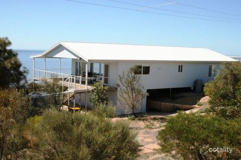 Property photo of 39 Black Point Road Black Point SA 5571