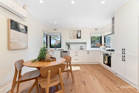 Property photo of 1/4 Glenmore Grove Mount Waverley VIC 3149