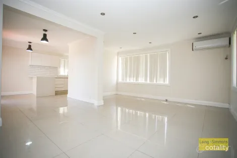 Property photo of 56 Minchinbury Terrace Eschol Park NSW 2558