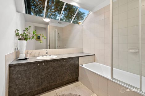 Property photo of 5 Alexander Crescent Point Lonsdale VIC 3225