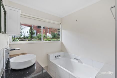 Property photo of 75 North Road Lower Beechmont QLD 4211