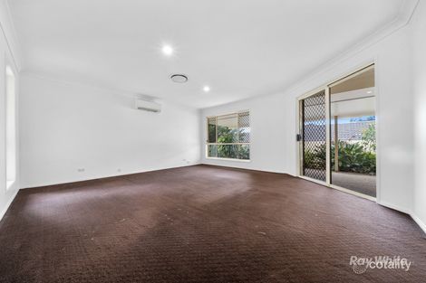 Property photo of 16 Gordonia Drive Regents Park QLD 4118