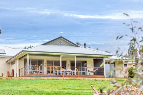 15 Clampett Ct, Blakiston, SA 5250