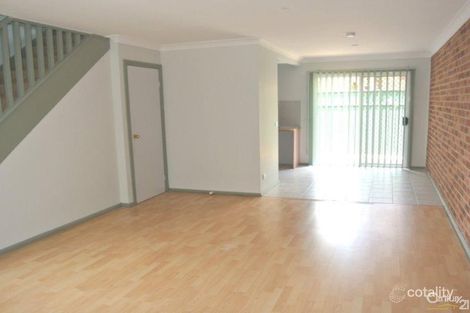 Property photo of 5/6 College Street Cambridge Park NSW 2747