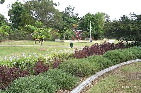 192 Government Rd, Labrador, QLD 4215