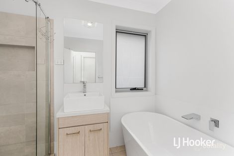 Property photo of 55 Orlagh Circuit Grantham Farm NSW 2765