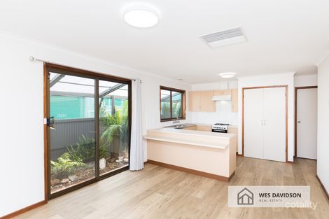 Property photo of 3 Citrus Avenue Horsham VIC 3400
