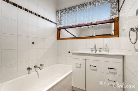 Property photo of 3 Kaneira Avenue Croydon VIC 3136