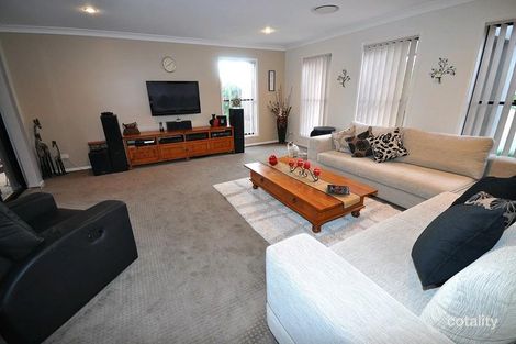 Property photo of 3 Calcetto Place Arundel QLD 4214