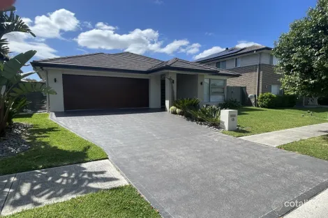 13 Moriarty St, Leppington, NSW 2179