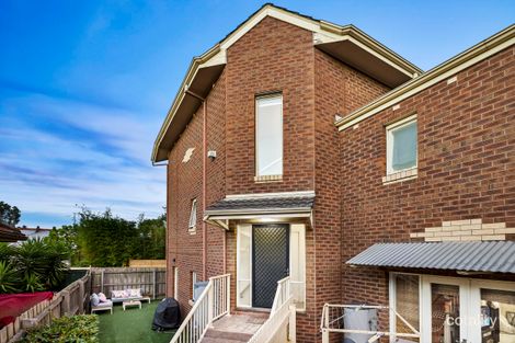 Property photo of 4 Oak Grove Ripponlea VIC 3185