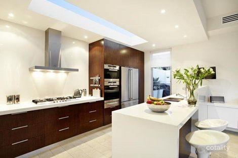 Property photo of 2 Ross Street Toorak VIC 3142