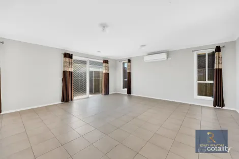 Property photo of 49 Hamish Drive Tarneit VIC 3029